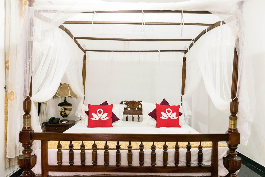 Dew Grand Regency Appartement Bataduwa Buitenkant foto