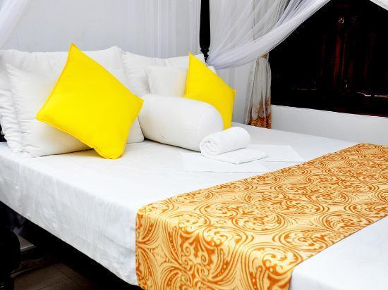 Dew Grand Regency Appartement Bataduwa Buitenkant foto
