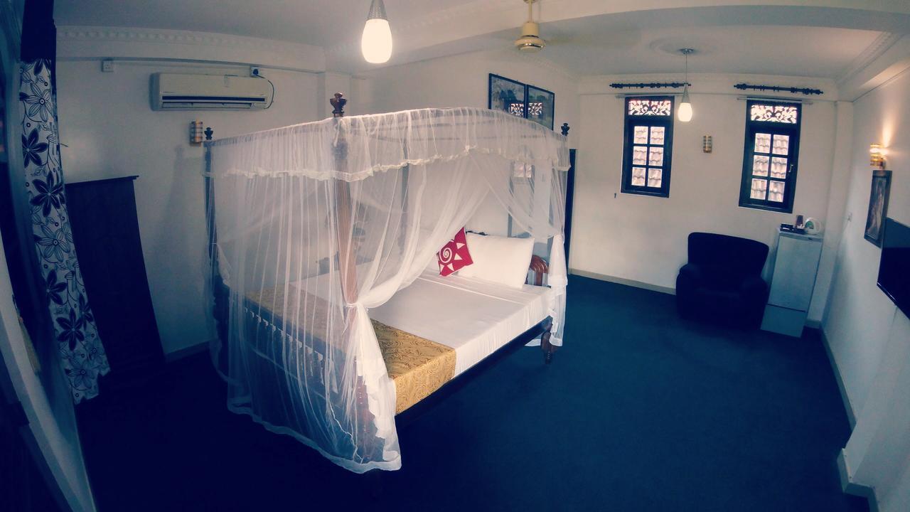 Dew Grand Regency Appartement Bataduwa Buitenkant foto