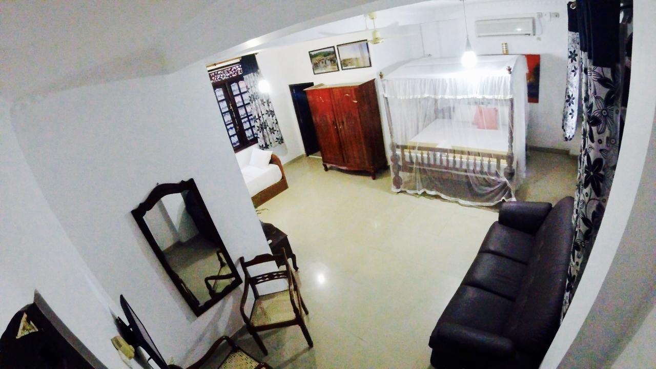 Dew Grand Regency Appartement Bataduwa Buitenkant foto
