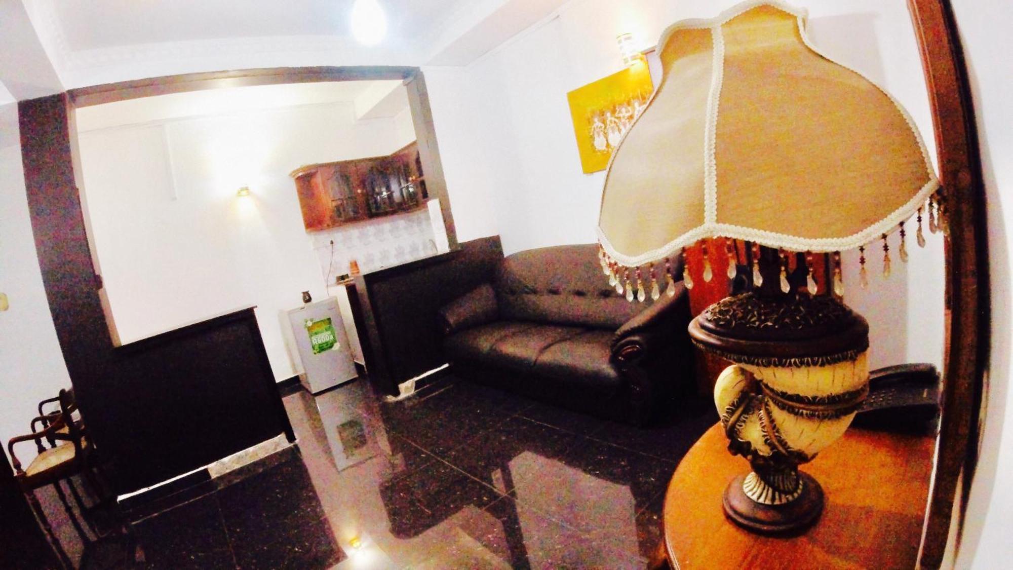 Dew Grand Regency Appartement Bataduwa Buitenkant foto