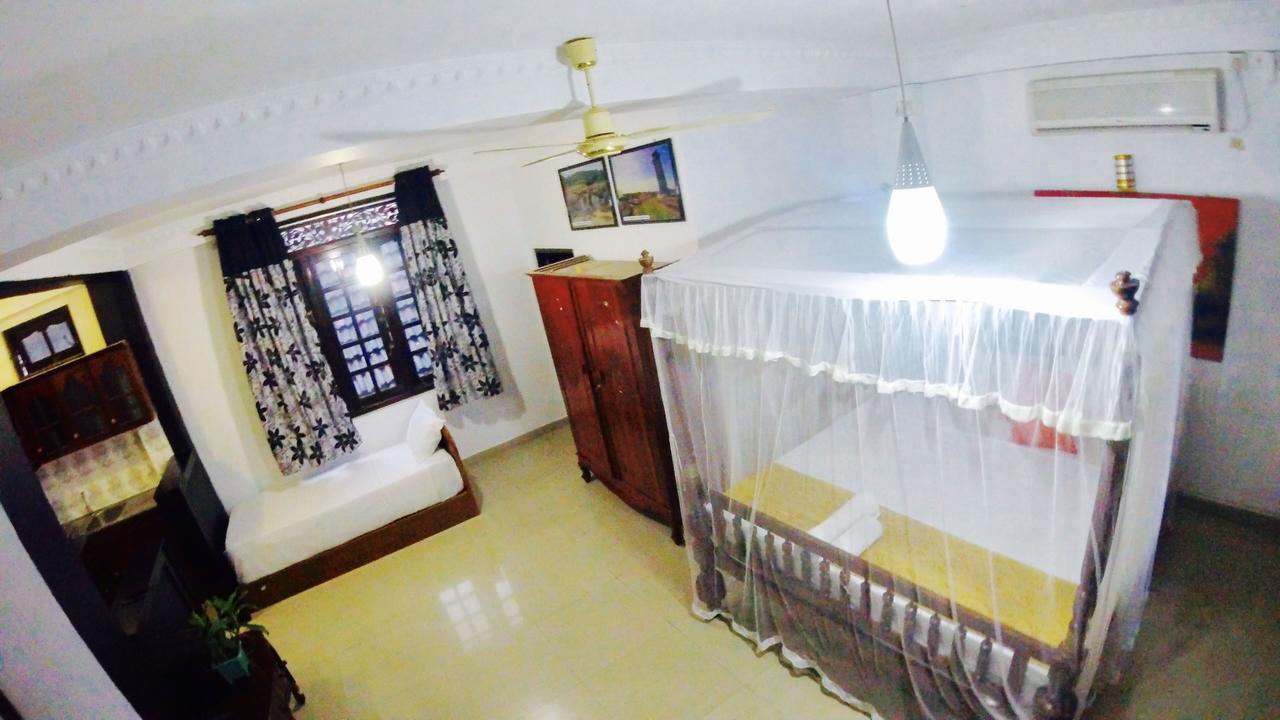 Dew Grand Regency Appartement Bataduwa Buitenkant foto